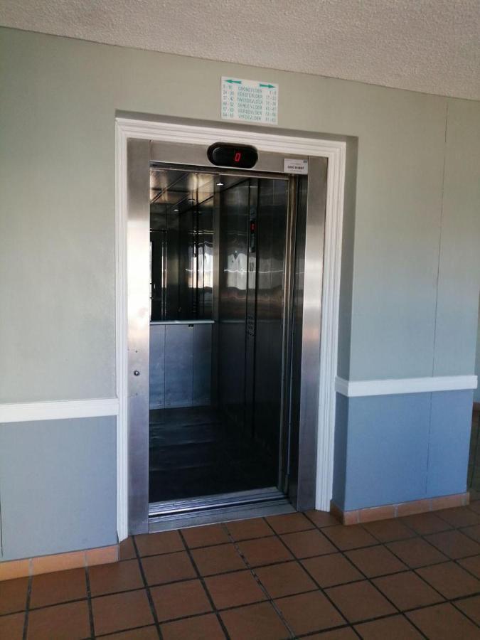 De Valle 47 Apartment Mossel Bay Bagian luar foto